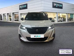 Blanc Utilisé 2023 Peugeot 2008 GT SUV | 21 490 € (Prix juste)
