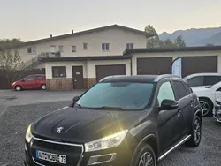 Utilisé 2015 Peugeot 4008 SUV | 9 990 €