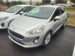 Gris Utilisé 2021 Ford Fiesta Cool & Connect Citadine | 13 699 € (Prix juste)