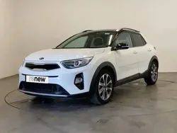 Blanc Utilisé 2019 Kia Stonic SUV | 14 990 € (Prix juste)