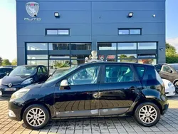 Noir Utilisé 2013 Renault Mégane III LIMITED Monospace | 8 990 € (Prix juste)