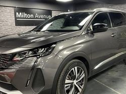 Gris Utilisé 2024 Peugeot 5008 Allure Monospace | 27 490 € (Super prix)