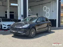 Noir Utilisé 2017 Porsche Macan Turbo Sport SUV | 40 990 € (Bon prix)