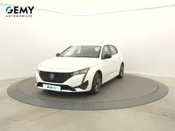 Blanc Utilisé 2022 Peugeot 308 Active Berline | 20 490 € (Bon prix)