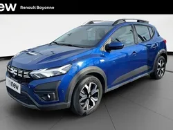 Bleu Utilisé 2024 Dacia Sandero Expression Citadine | 16 380 € (Prix juste)