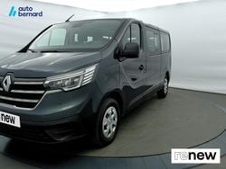 Gris Utilisé 2022 Renault Trafic Zen Van | 27 980 € (Prix assez cher)