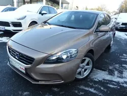 Beige Utilisé 2013 Volvo V40 Business Edition Break | 11 990 € (Super prix)