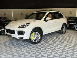 Blanc Utilisé 2015 Porsche Cayenne SUV | 41 900 € (Prix juste)
