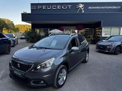 Gris Occasion 2017 Peugeot 2008 Style SUV | 9 990 € (Prix assez cher)