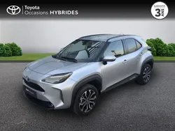 Gris Utilisé 2023 Toyota Yaris Hybrid Design | 23 950 € (Prix assez cher)