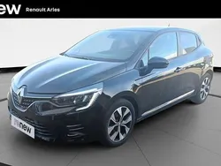 Noir Utilisé 2023 Renault Clio V Evolution Citadine | 15 490 € (Prix juste)