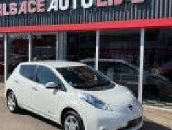 Blanc Utilisé 2015 Nissan Leaf Acenta Citadine | 5 990 €