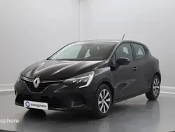 Noir Utilisé 2023 Renault Clio V Equilibre Berline | 15 999 € (Prix juste)
