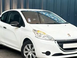 Utilisé 2012 Peugeot 208 Citadine | 5 490 € (Bon prix)