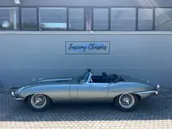 Gris Utilisé 1969 Jaguar E-Type Cabriolet | 125 000 €