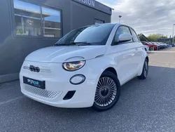 Blanc Utilisé 2023 Fiat 500e Citadine | 16 990 € (Prix juste)