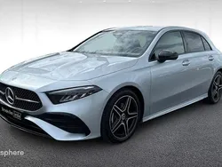Gris Nouvelle 2024 Mercedes A180 AMG line Berline | 35 290 € (Super prix)