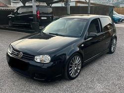 Noir Utilisé 2003 VW Golf IV R Berline | 25 000 €