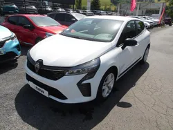 Blanc Utilisé 2024 Renault Clio V Evolution Citadine | 16 980 € (Prix juste)