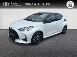 Noir Utilisé 2025 Toyota Yaris Hybrid Sport | 26 902 € (Prix juste)