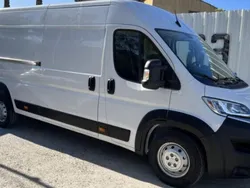 Utilisé 2023 Citroën Jumper Monospace | 27 990 € (Prix juste)