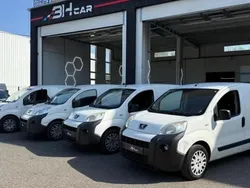 Blanc Utilisé 2016 Peugeot Bipper Monospace | 29 990 €
