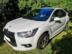 Blanc Utilisé 2012 Citroën DS4 So Chic Citadine | 9 500 € (Prix juste)