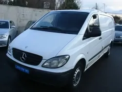Blanc Utilisé 2006 Mercedes Vito Monospace | 9 500 €