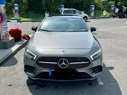 Utilisé 2019 Mercedes A200 AMG line Berline | 25 500 € (Prix juste)