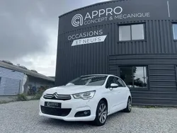 Blanc Utilisé 2015 Citroën C4 PureTech Berline | 5 990 € (Prix juste)