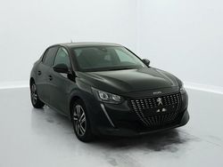 Utilisé 2023 Peugeot 208 Allure Citadine | 14 710 € (Prix juste)