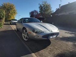 Argent Utilisé 2001 Jaguar XKR Coupé | 23 500 €