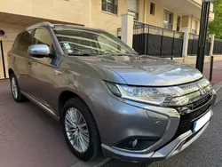 Gris Utilisé 2019 Mitsubishi Outlander SUV | 11 200 €