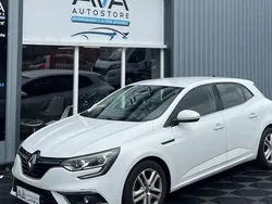 Utilisé 2016 Renault Mégane IV Business Berline | 10 480 € (Prix assez cher)