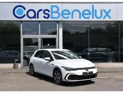 Blanc Utilisé 2023 VW Golf VIII R-line Berline | 28 950 € (Prix juste)