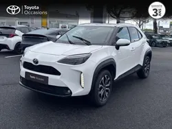 Blanc Utilisé 2022 Toyota Yaris Hybrid Design | 22 790 € (Prix juste)