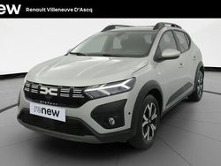 Gris Utilisé 2024 Dacia Sandero Expression Citadine | 16 999 € (Prix assez cher)