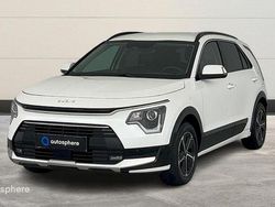 Blanc Utilisé 2023 Kia Niro Active SUV | 25 499 € (Prix assez cher)