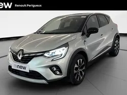 Gris Utilisé 2024 Renault Captur Techno SUV | 21 490 €