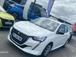Blanc Utilisé 2023 Peugeot 208 Active Citadine | 14 999 € (Bon prix)