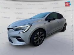 Gris platine Utilisé 2023 Renault Clio V Evolution Berline | 15 799 € (Prix juste)