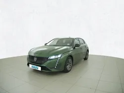 Vert Utilisé 2022 Peugeot 308 Active Berline | 17 990 € (Prix juste)