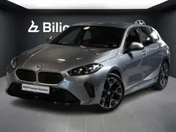 Gris Utilisé 2024 BMW 120 Sport Line Citadine | 41 015 € (Prix cher)