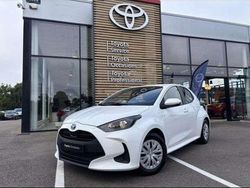 Utilisé 2023 Toyota Yaris Hybrid Berline | 18 990 € (Prix juste)