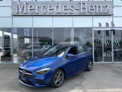 Bleu Nouvelle 2025 Mercedes B250 Monospace | 45 900 € (Prix cher)