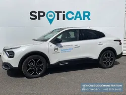 Blanc Utilisé 2023 Citroën e-C4 Shine Berline | 24 900 € (Prix cher)