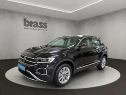 Noir Utilisé 2024 VW T-Roc Style SUV | 32 400 € (Prix juste)