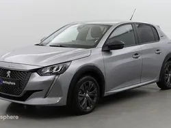 Gris Utilisé 2023 Peugeot e-208 Style Citadine | 16 499 € (Prix juste)