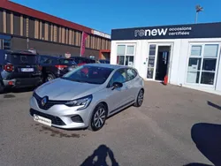 Gris Nouvelle 2024 Renault Clio V Equilibre Citadine | 17 580 € (Bon prix)