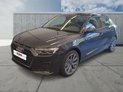 Gris manhattan métallisé noir mythe métallisé Utilisé 2025 Audi A1 Sportback Design Citadine | 26 690 € (Prix juste)